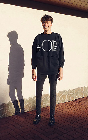 Lake Malawi Hoodie, Hope, unisex - one size (limited edition)