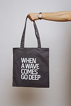 Lake Malawi Tote Bag, When A Wave (Grey)